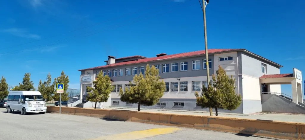 Andaç Ortaokulu