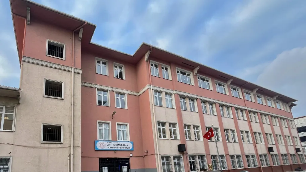 Şehit Furkan Doğan İmam Hatip Ortaokulu fotoğrafı