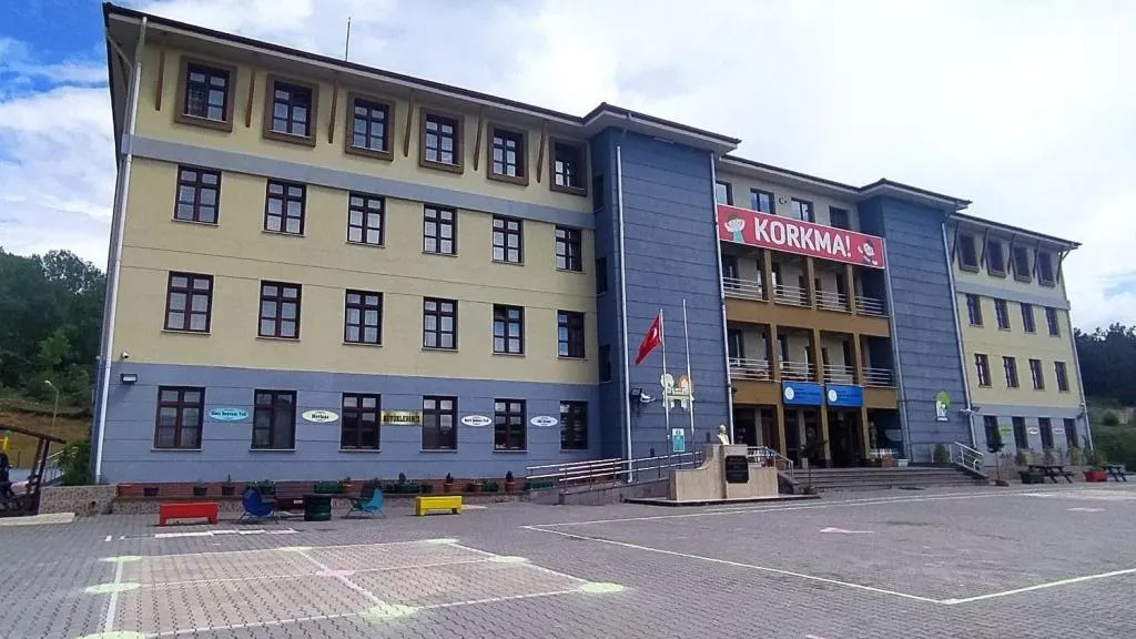 Şehit Burak Kapucuoğlu İlkokulu fotoğrafı