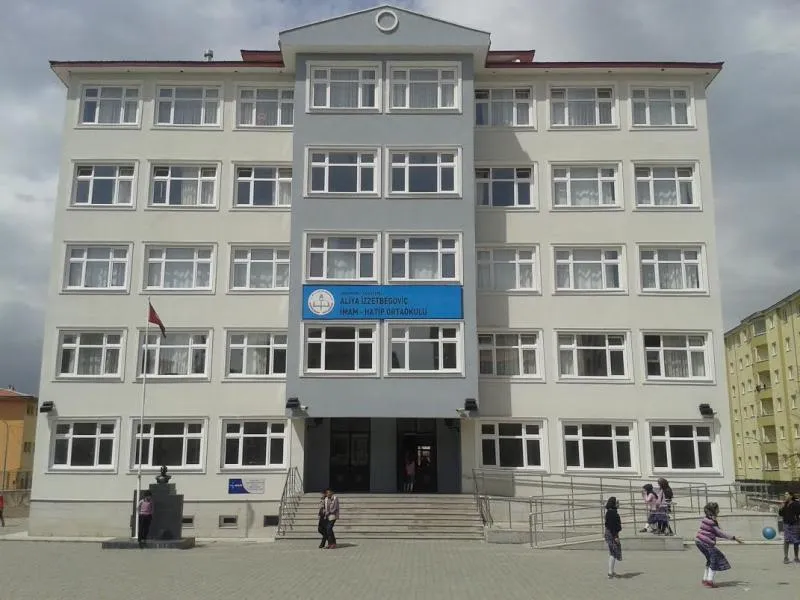 Aliya İzzetbegoviç İmam Hatip Ortaokulu fotoğrafı
