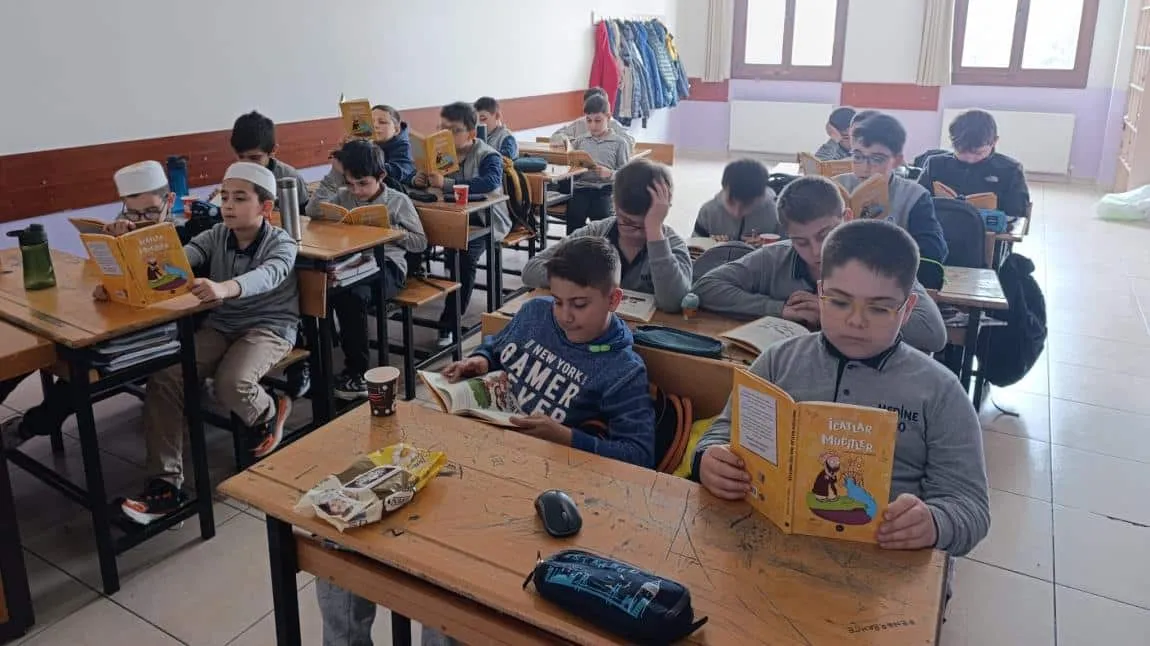 Medine İmam Hatip Ortaokulu