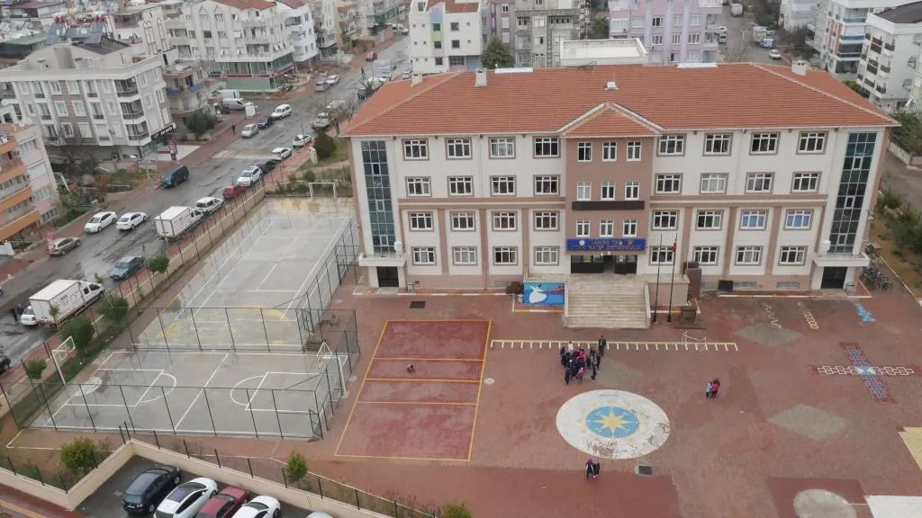 Hamza Taş İmam Hatip Ortaokulu fotoğrafı