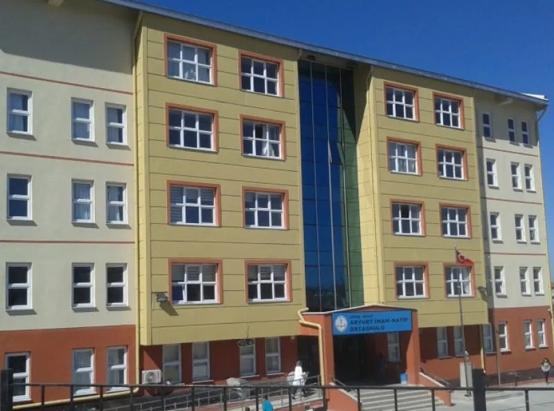 Akyurt İmam Hatip Ortaokulu fotoğrafı