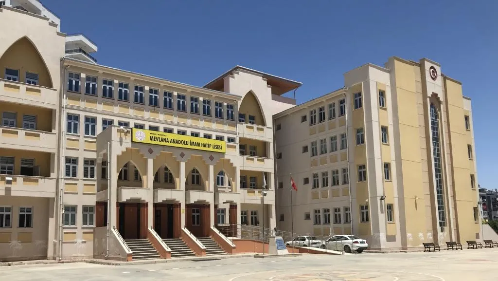 Mevlana Anadolu İmam Hatip Lisesi fotoğrafı