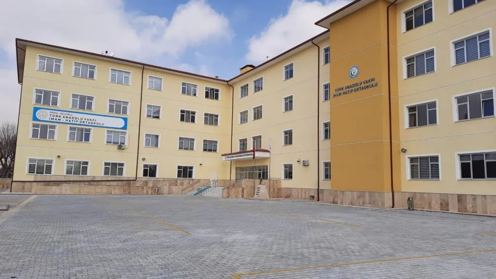 Türk Anadolu Vakfı İmam Hatip Ortaokulu