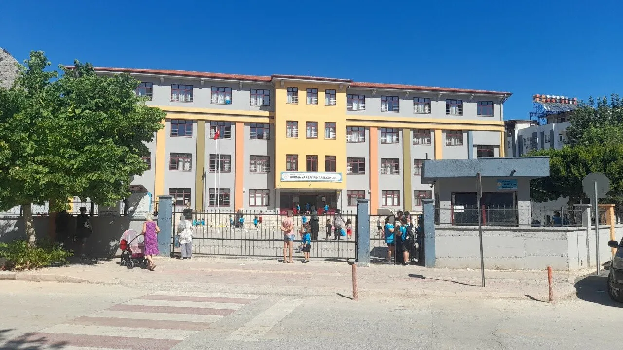 Hurma Yarbay Pınar İlkokulu fotoğrafı
