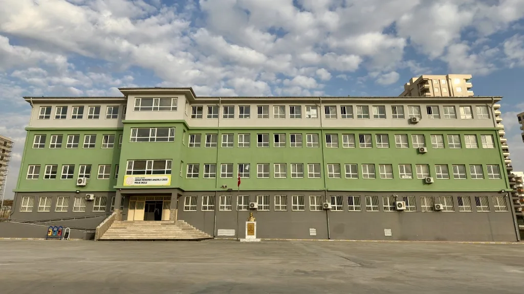Adnan Menderes Anadolu Lisesi fotoğrafı