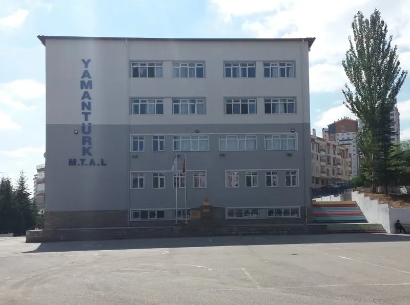 Keçiören Yamantürk Ticaret Mesleki Ve Teknik Anadolu Lisesi fotoğrafı