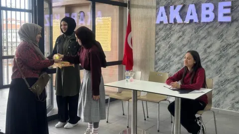 Akabe Kız Anadolu İmam Hatip Lisesi fotoğrafı