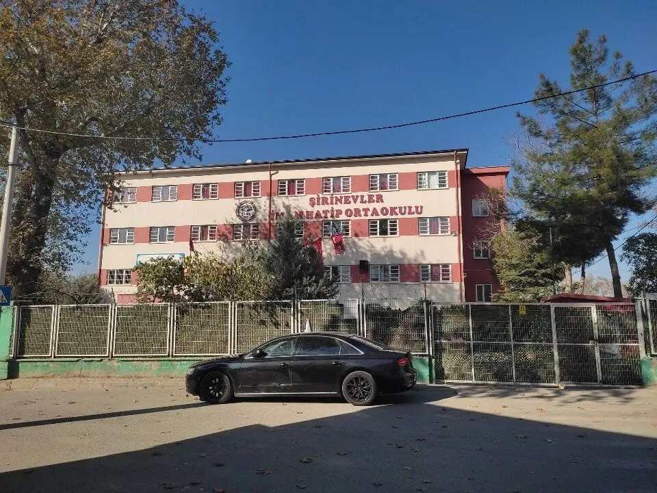 Şirinevler İmam Hatip Ortaokulu fotoğrafı