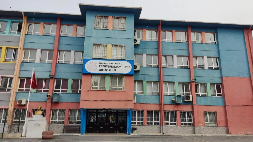 Esentepe İmam Hatip Ortaokulu fotoğrafı