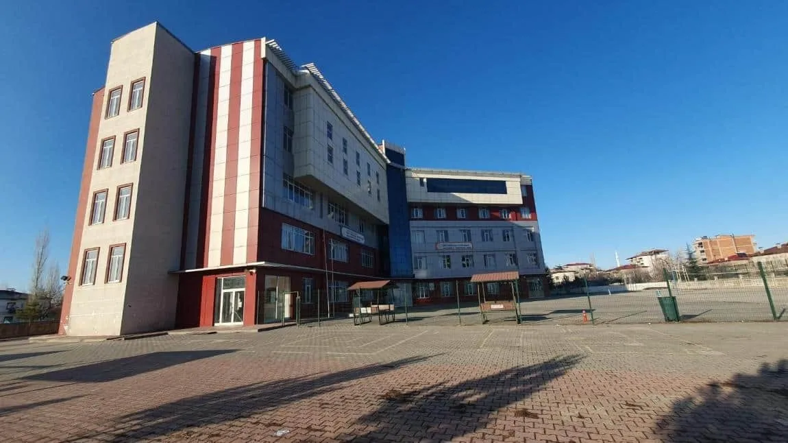 Şehit Abdullah Tayyip Olçok Kız Anadolu İmam Hatip Lisesi fotoğrafı