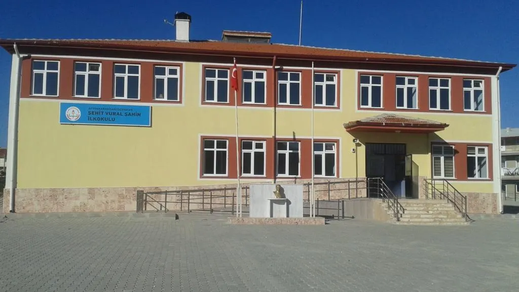 İscehisar Şehit Vural Şahin İlkokulu fotoğrafı