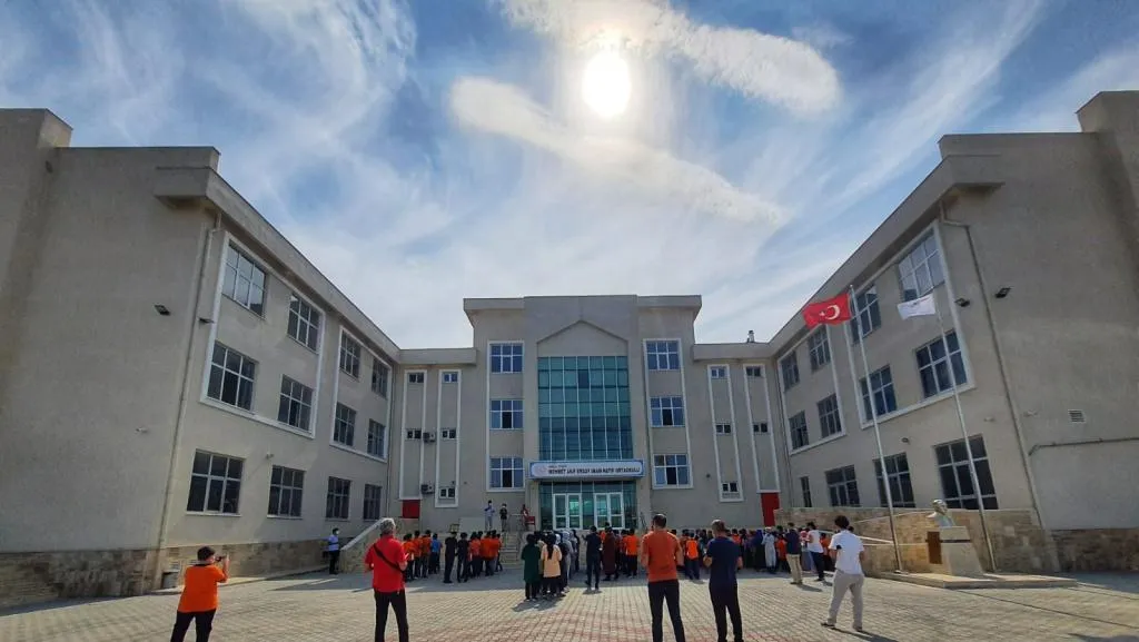 Fethiye Mehmet Akif Ersoy İmam Hatip Ortaokulu