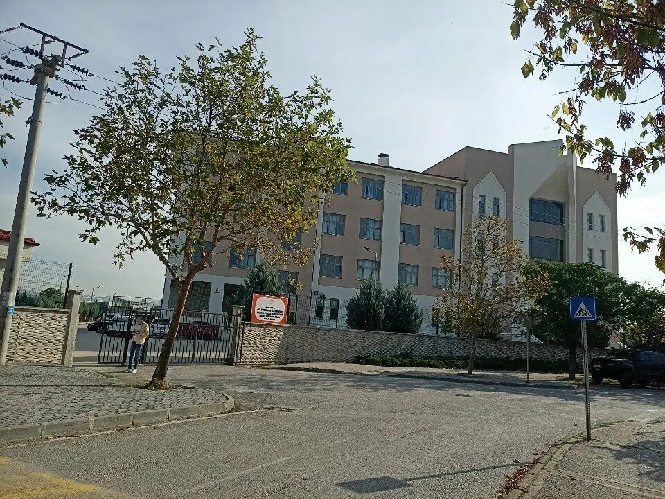 Özlüce Rasim Özdenören Anadolu İmam Hatip Lisesi fotoğrafı
