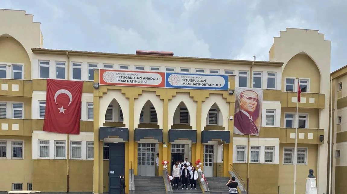 Ertuğrulgazi Anadolu İmam Hatip Lisesi fotoğrafı