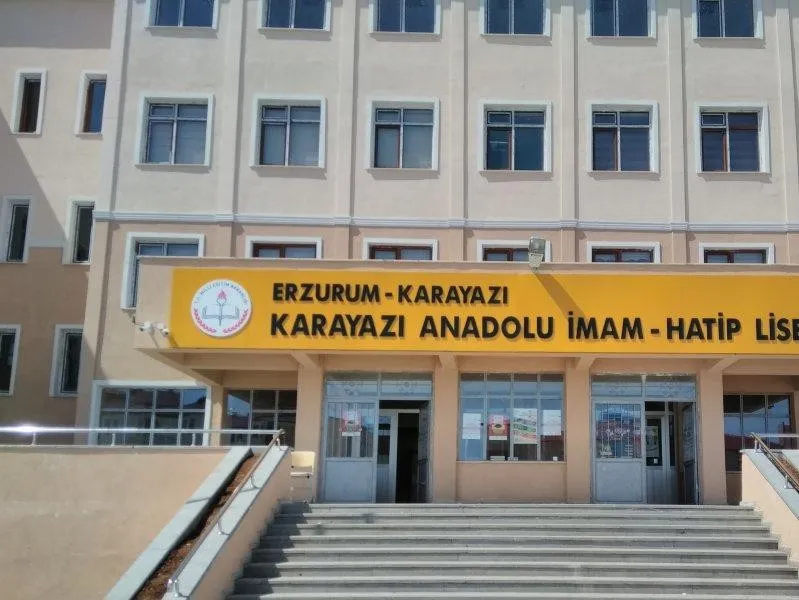 Karayazı Anadolu İmam Hatip Lisesi fotoğrafı