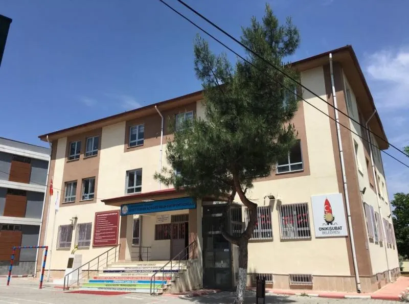 Şehit Osman Açıkgöz İmam Hatip Ortaokulu fotoğrafı