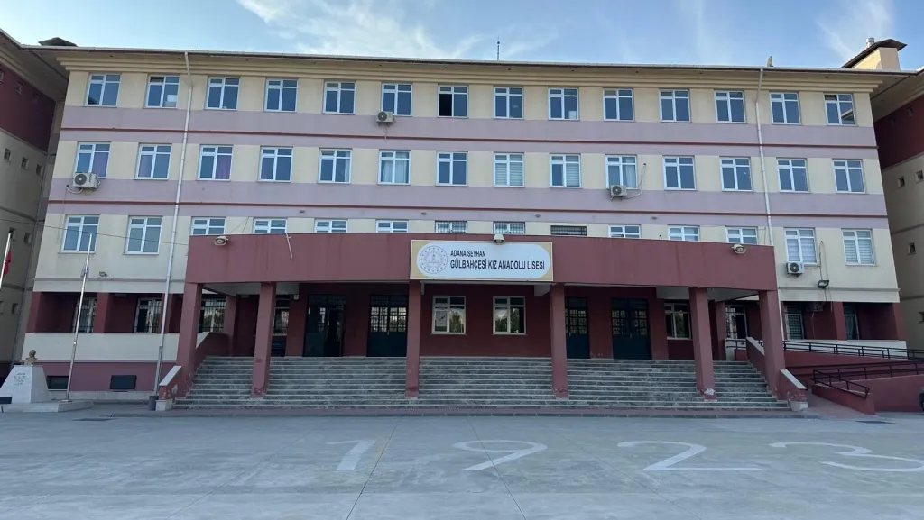 Gülbahçesi Kız Anadolu Lisesi