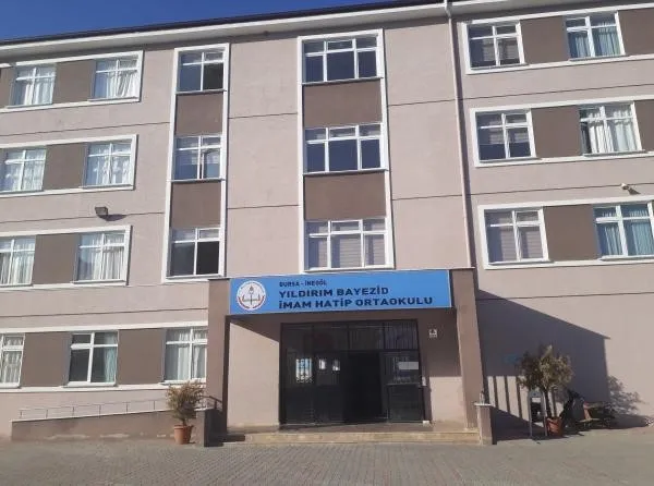 Yıldırım Bayezid İmam Hatip Ortaokulu fotoğrafı