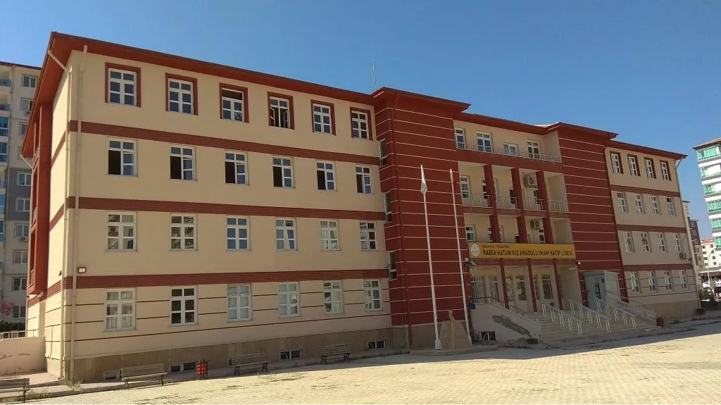 Rabia Hatun Kız Anadolu İmam Hatip Lisesi