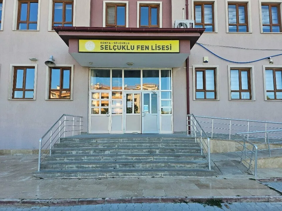 Selçuklu Fen Lisesi