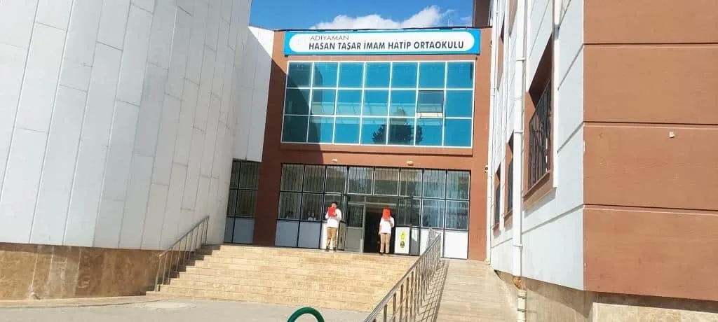 Hasan Taşar İmam Hatip Ortaokulu fotoğrafı