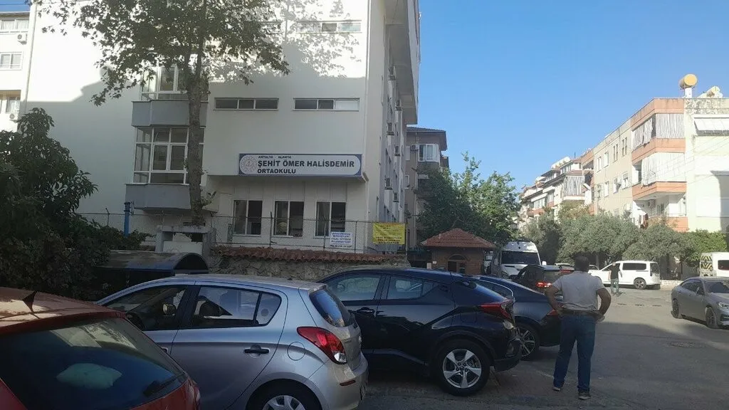Şehit Ömer Halisdemir Ortaokulu fotoğrafı