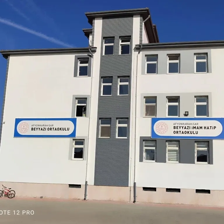 Beyyazı İmam Hatip Ortaokulu fotoğrafı