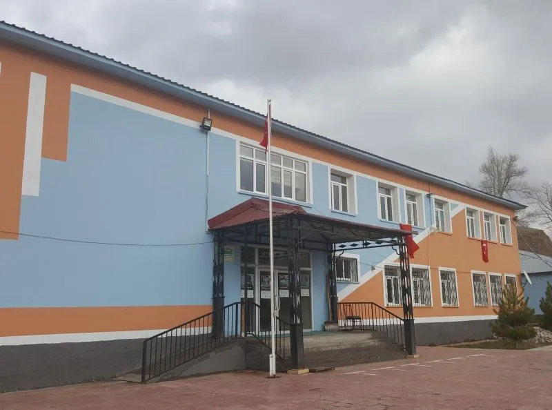 İmranlı İmam Hatip Ortaokulu fotoğrafı