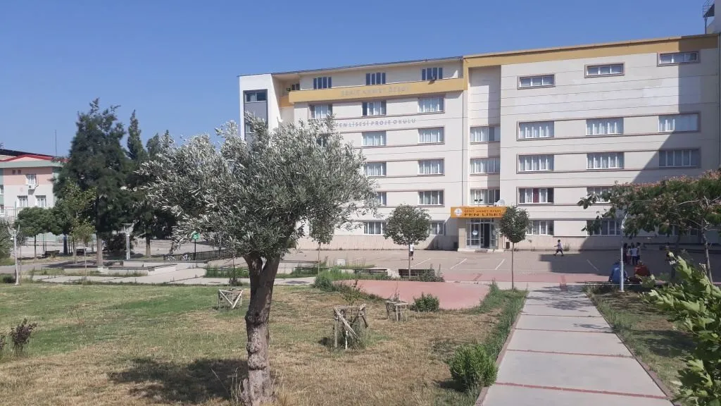 Şehit Ahmet Özsoy Fen Lisesi fotoğrafı