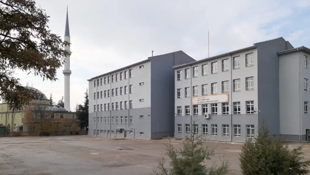 Şehit Seher Yaşar Kız Anadolu İmam Hatip Lisesi fotoğrafı