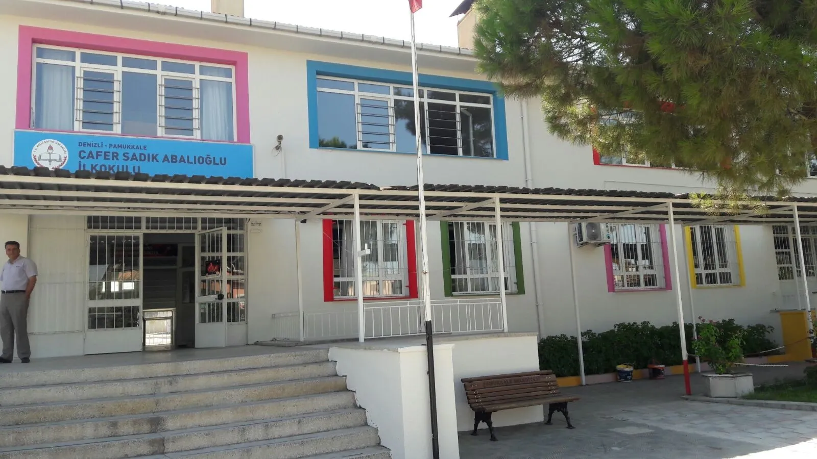 Cafer Sadık Abalıoğlu İlkokulu