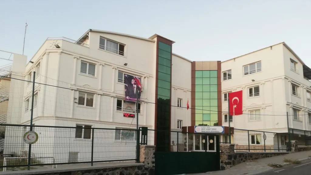 Şehit Ahmet Özsoy İmam Hatip Ortaokulu