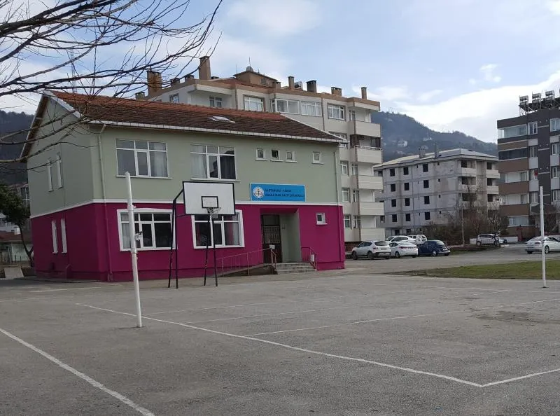 Abana İmam Hatip Ortaokulu fotoğrafı