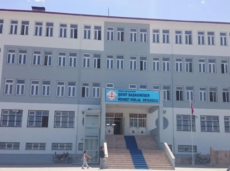 Şehit Başkomiser Mehmet Parlak İmam Hatip Ortaokulu fotoğrafı