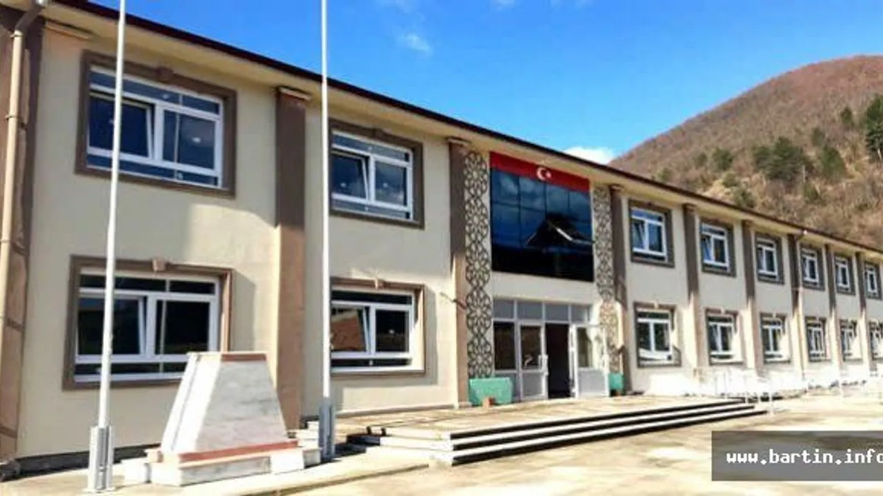 Hasankadı Çok Programlı Anadolu Lisesi fotoğrafı