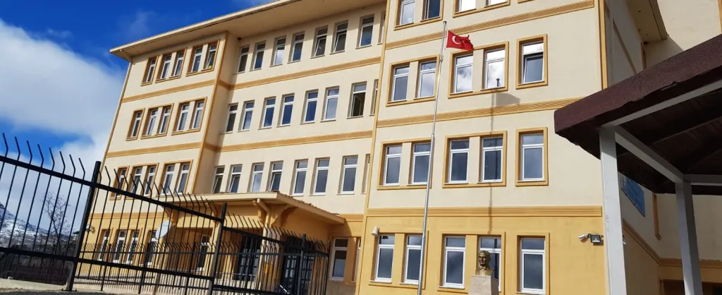 Sarıveliler Mustafa Barcın Anadolu İmam Hatip Lisesi fotoğrafı