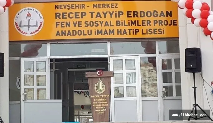 Recep Tayyip Erdoğan Anadolu İmam Hatip Lisesi fotoğrafı