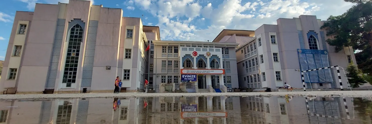 Türk Telekom Anadolu İmam Hatip Lisesi fotoğrafı