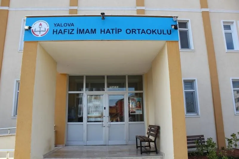 Yalova Hafız İmam Hatip Ortaokulu fotoğrafı