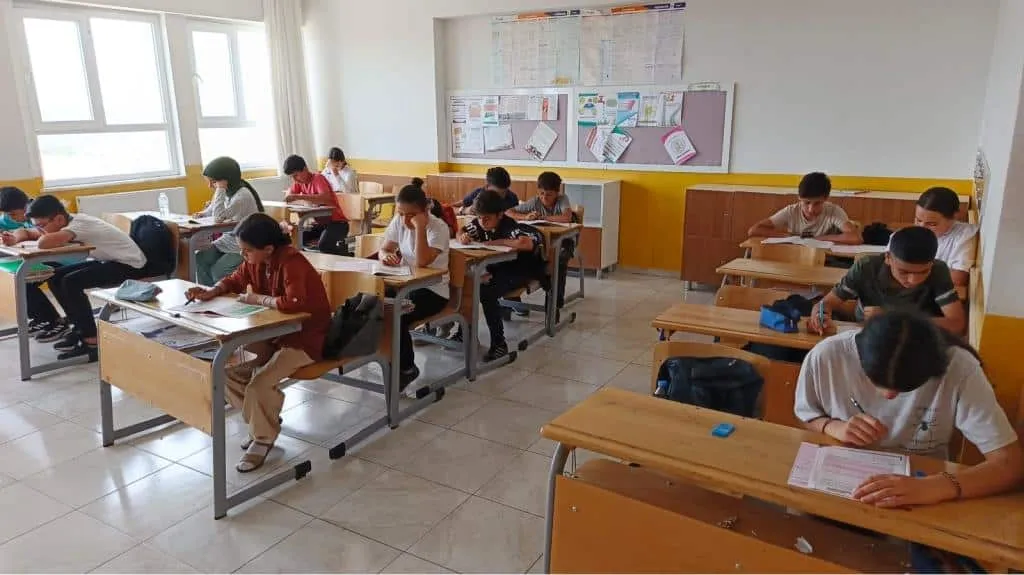 Altıyol İmam Hatip Ortaokulu fotoğrafı