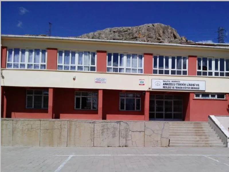 Hekimhan Mesleki Ve Teknik Anadolu Lisesi fotoğrafı
