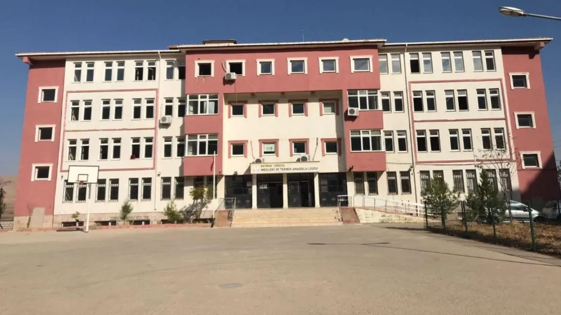 Gercüş Mesleki Ve Teknik Anadolu Lisesi fotoğrafı