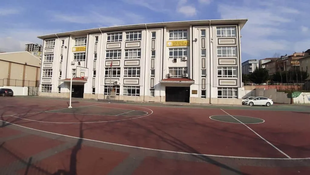 Yavuz Sultan Selim Mesleki Ve Teknik Anadolu Lisesi