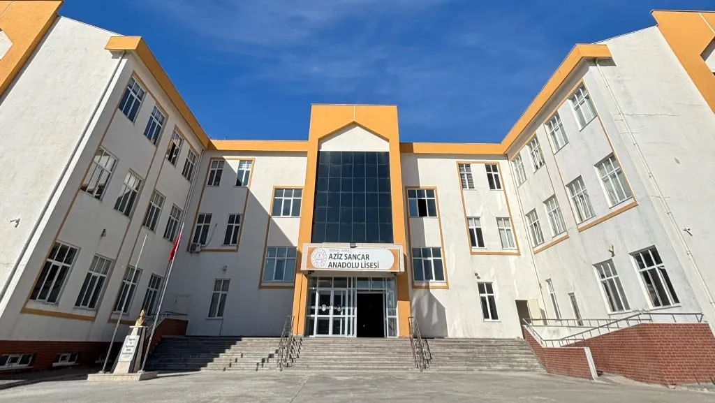 Aziz Sancar Anadolu Lisesi