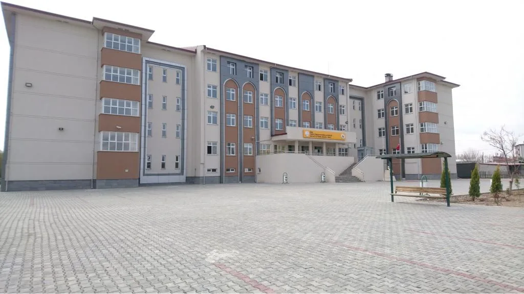 Türkiye Odalar Ve Borsalar Birliği Turizm Mesleki Ve Teknik Anadolu Lisesi
