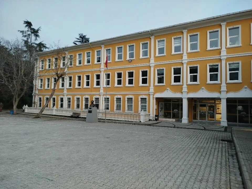 Validebağ Fen Lisesi fotoğrafı