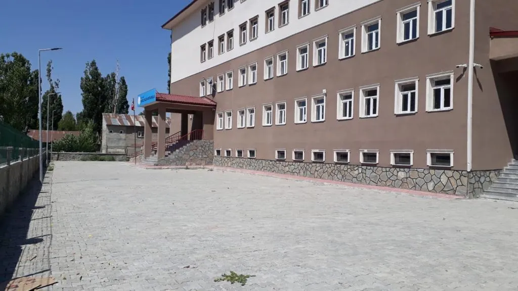Yavuz Selim Ortaokulu fotoğrafı
