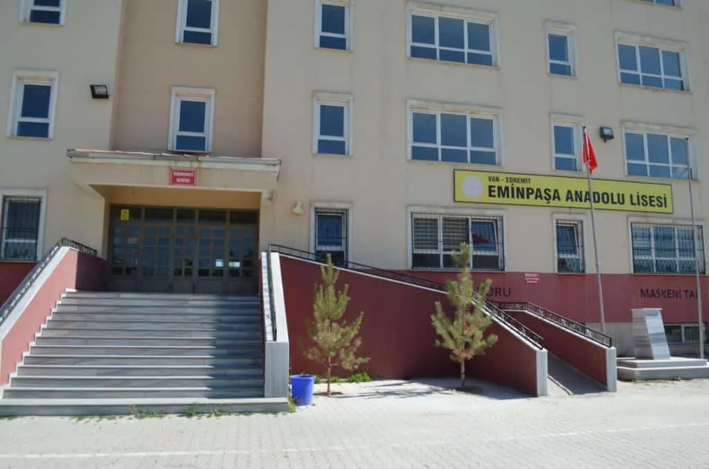 Eminpaşa Anadolu Lisesi fotoğrafı